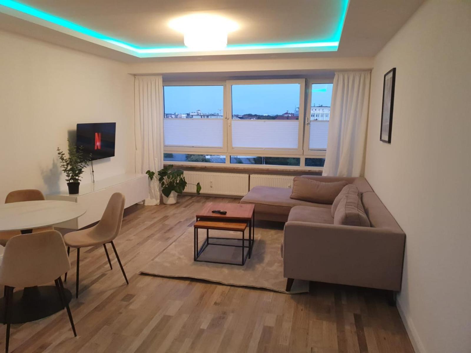 Moebeliertes Wohnen Auf Zeit Am Yachthafen Apartment Bremerhaven Luaran gambar