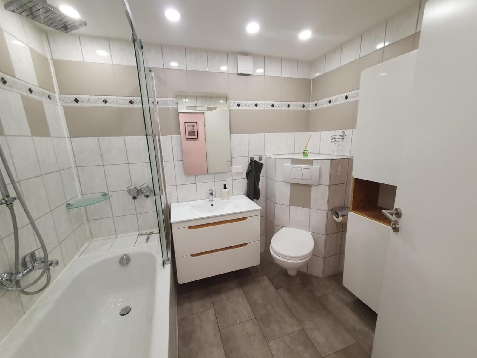 Moebeliertes Wohnen Auf Zeit Am Yachthafen Apartment Bremerhaven Luaran gambar