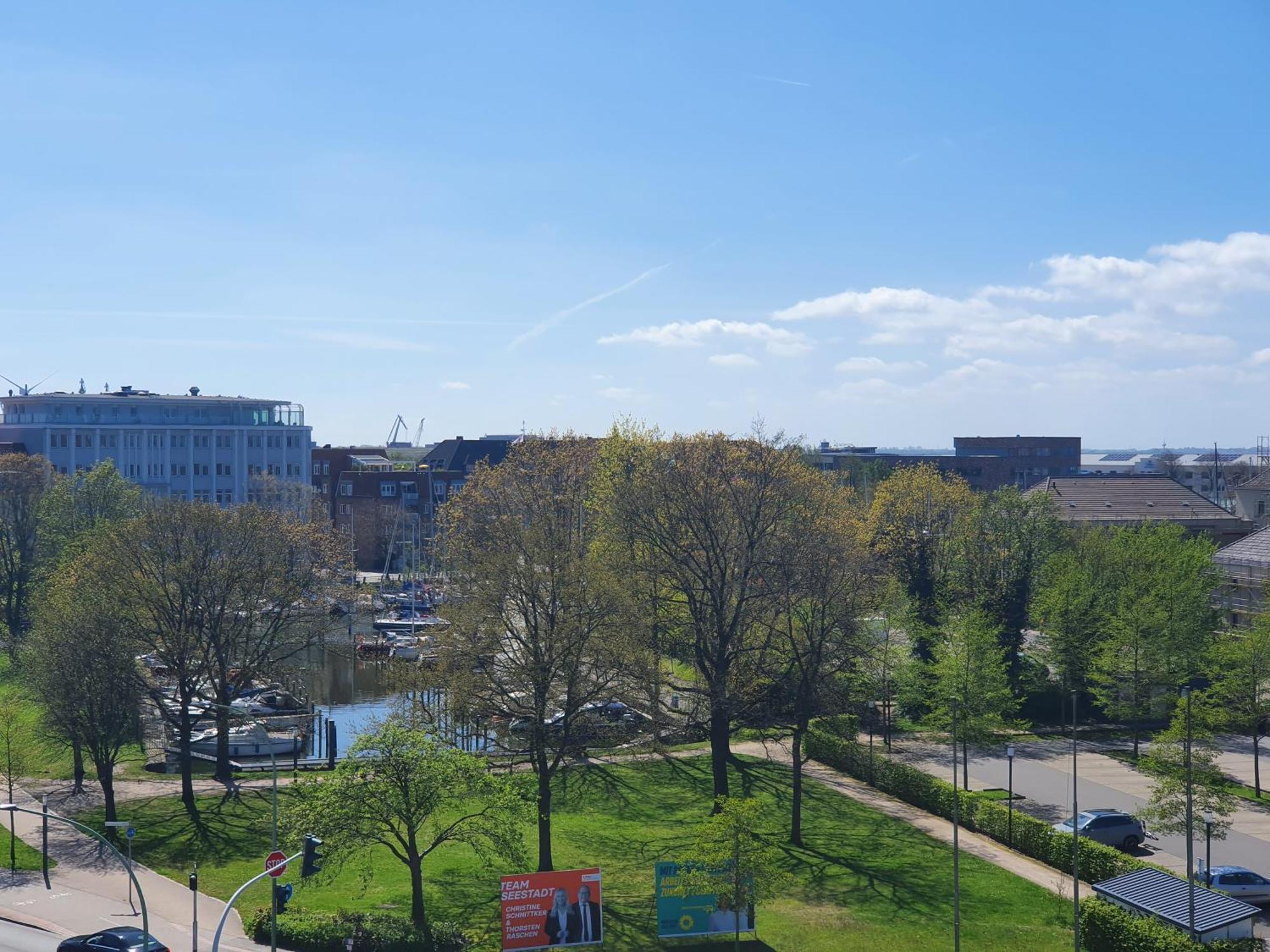Moebeliertes Wohnen Auf Zeit Am Yachthafen Apartment Bremerhaven Luaran gambar
